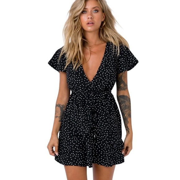 NWT Princess Polly Bobbie Ruffle Mini Dress in Black & White Polka Dot Women's 6 - Picture 1 of 16